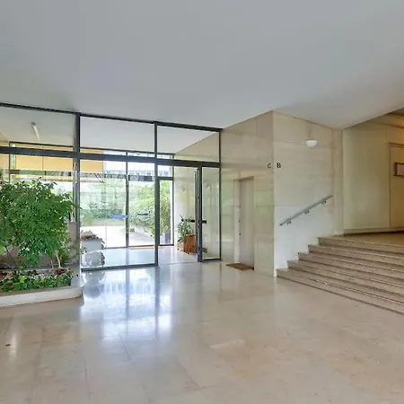 Superb Parisian 1 Bed Flat 10min From Eiffel Tower Appartamento Parigi