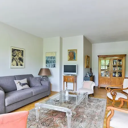 Superb Parisian 1 Bed Flat 10min From Eiffel Tower Appartamento